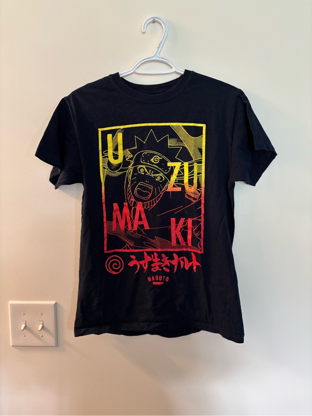 Naruto Graphic Short-Sleeve Tee in Black with Red and Yellow Print Size Small